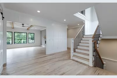 8 Juniper Pointe Trail, Green Brook Township, NJ 08812 - Photo 18