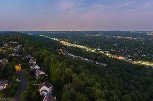 8 Juniper Pointe Trail, Green Brook Township, NJ 08812 - Photo 4