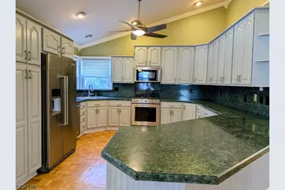 261 Old York Rd, Bridgewater, NJ 08807 - Photo 8