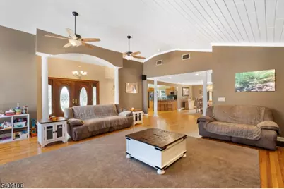 261 Old York Rd, Bridgewater, NJ 08807 - Photo 4