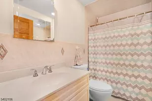 261 Old York Rd, Bridgewater, NJ 08807 - Photo 16