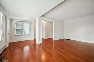 16 Cross St #A, Madison, NJ 07940 - Photo 8