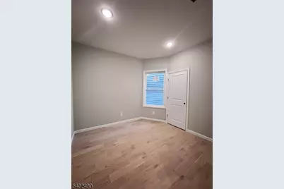 788 E 18th St #2, Paterson, NJ 07501 - Photo 4