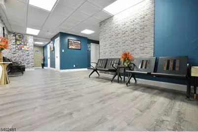 464-470 Valley Brook Ave  Ste 6, Lyndhurst Township, NJ 07071 - Photo 10