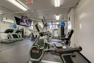 1 Claridge Dr, Verona, NJ 07044 - Photo 26