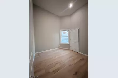 788 E 18th St #3, Paterson, NJ 07501 - Photo 4