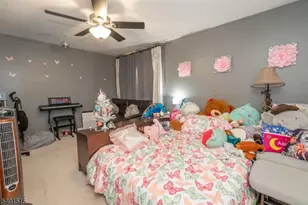 23 Borelle Square, Sayreville, NJ 08859 - Photo 22