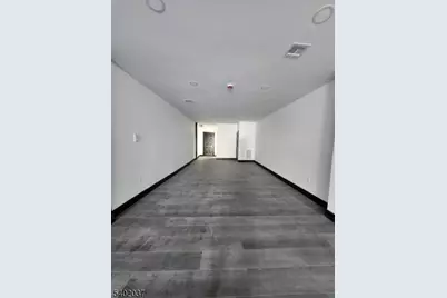 76 Paine Ave, Irvington, NJ 07111 - Photo 4