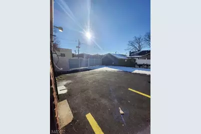76 Paine Ave, Irvington, NJ 07111 - Photo 10