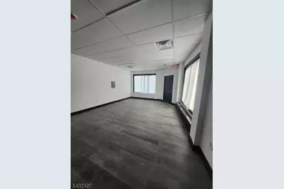 76 Paine Ave, Irvington, NJ 07111 - Photo 6