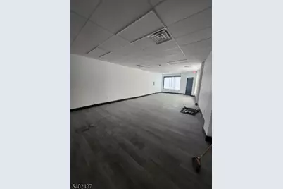 76 Paine Ave, Irvington, NJ 07111 - Photo 4