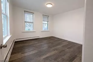 9 Washington St, Montclair, NJ 07042 - Photo 8