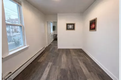 9 Washington St #1, Montclair, NJ 07042 - Photo 6