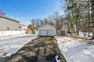 69 Weaver St, Little Falls Township, NJ 07424 - Photo 14