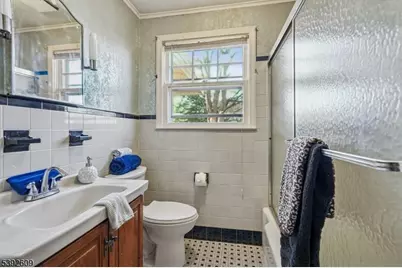222 N 17th St, Kenilworth, NJ 07033 - Photo 10