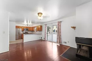 226 Matlook Pl, Franklin Township, NJ 08873 - Photo 8