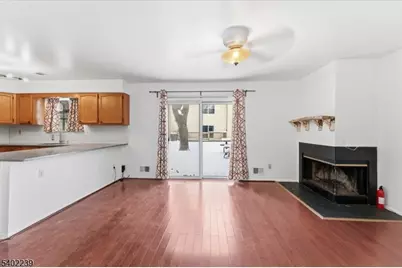 226 Matlook Pl, Franklin Township, NJ 08873 - Photo 6