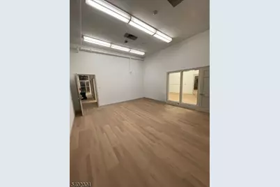 2 W Washington Ave, Washington Boro, NJ 07882 - Photo 4