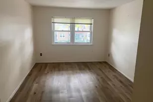 182 Evergreen Rd, Edison, NJ 08837 - Photo 4