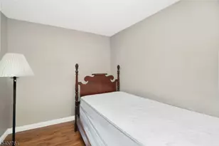 121 Wall St, Belvidere, NJ 07823 - Photo 8