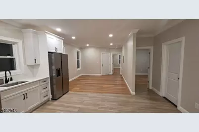 115 Wallington Ave #1, Wallington, NJ 07057 - Photo 4