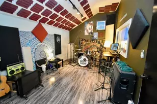 5419 Berkshire Valley Rd, Jefferson Township, NJ 07438 - Photo 4