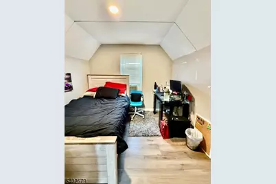 22 Mohawk Ave #2, Hawthorne, NJ 07506 - Photo 6