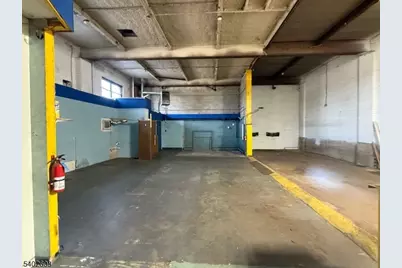 47 Maple Ave, Flemington, NJ 08822 - Photo 2