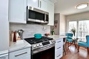 35 Mews Ln, South Orange, NJ 07079 - Photo 16