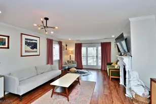 35 Mews Ln, South Orange, NJ 07079 - Photo 8