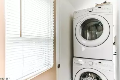 72 Rector St, Millburn, NJ 07041 - Photo 14