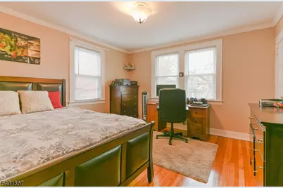 72 Rector St, Millburn, NJ 07041 - Photo 10