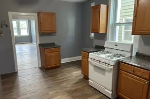 14 Bergen Ave, Clifton, NJ 07011 - Photo 6