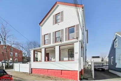 39 Thomas St, Paterson, NJ 07503 - Photo 1