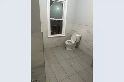 47 Fabyan Pl #2, Newark, NJ 07108 - Photo 4