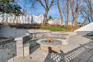 301 Riverview Rd, Pompton Lakes, NJ 07442 - Photo 28