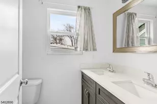 244 Pomona Ave, Newark, NJ 07112 - Photo 6