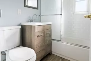 601 Fairway Rd, Linden, NJ 07036 - Photo 12