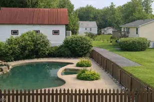 608 3rd St, Belvidere, NJ 07823 - Photo 6