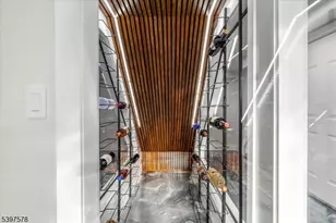 15 Princeton Pl, Clifton, NJ 07014 - Photo 24