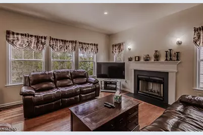 41 Goldenrod Dr, Montgomery Township, NJ 08502 - Photo 18