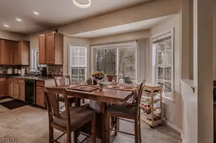 41 Goldenrod Dr, Montgomery Township, NJ 08502 - Photo 16