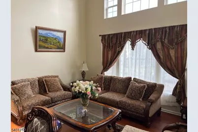 41 Goldenrod Dr, Montgomery Township, NJ 08502 - Photo 2