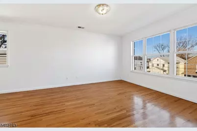 1020 Laura St #2, Elizabeth, NJ 07201 - Photo 4