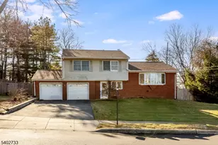 18 Stanford Pl, Wayne Twp., NJ 07470 - Photo 2