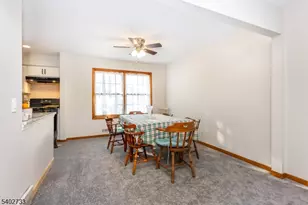 18 Stanford Pl, Wayne Twp., NJ 07470 - Photo 6