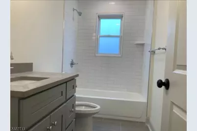 21 Bartholdi Ave, Butler, NJ 07405 - Photo 8