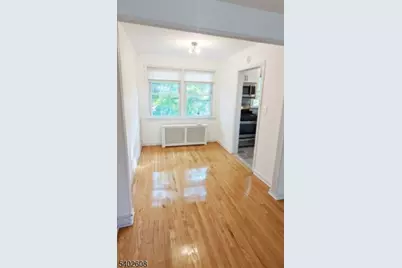 44B Meadowbrook Pl, Maplewood Twp., NJ 07040 - Photo 6