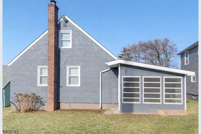 451 Burroughs Ter, Union Township, NJ 07083 - Photo 30