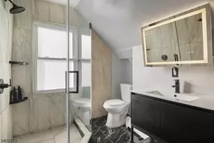 590 Main St, Little Falls Township, NJ 07424 - Photo 16